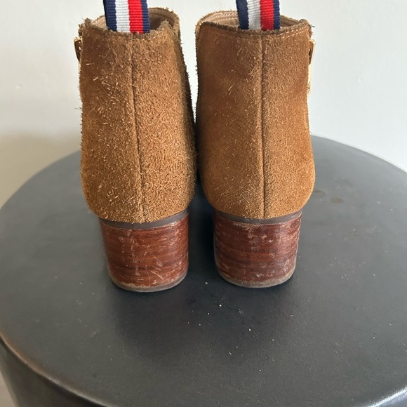 Tommy Hilfiger Brown Suede Ankle Boot with Wooden Heel, Women’s size 6 - Picture 6 of 6
